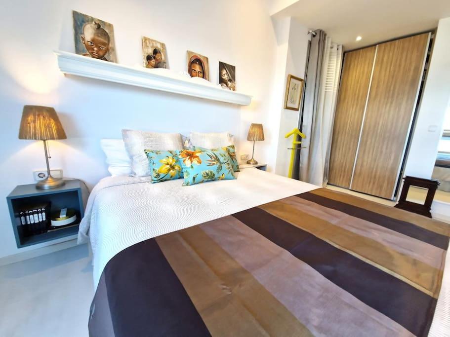 Apartamento Deluxe Vistas Al Mar Burela Luaran gambar